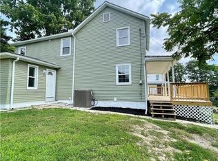 44 E 3rd St, Lehighton, PA 18235