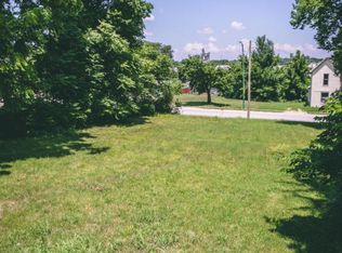 908 W College St, Springfield, MO 65806