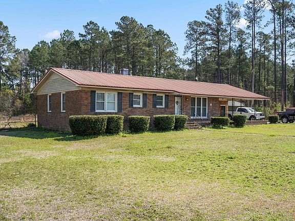 2nd image of 77 Towhee St.