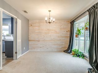 4000 Sundown Dr, Benbrook, TX 76116