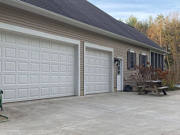 2nd image of 12015 Britton Ln