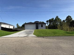 2508 21st St W, Lehigh Acres, FL 33971