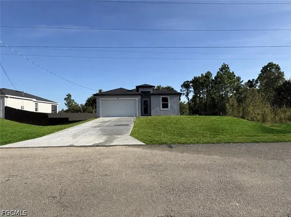 2508 21st St W, Lehigh Acres, FL 33971