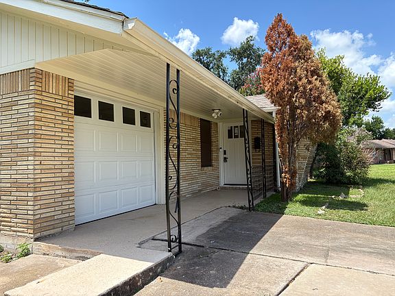 2nd image of 1411 Ansbury Dr