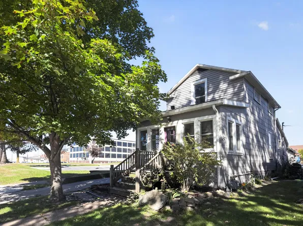 909 Broad St, Saint Joseph, MI 49085