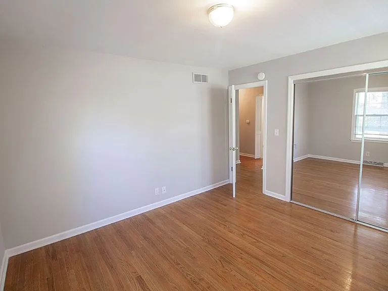 2207 Bushnell Dr — Photo 23
