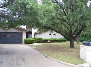 2611 Twin Oaks, Vernon, TX 76384