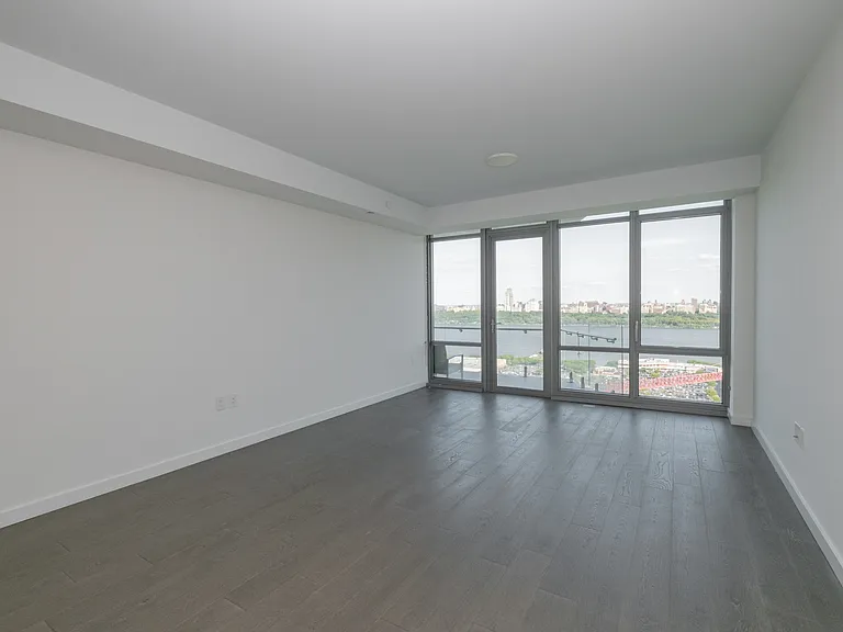 One Park Condos — Photo 57