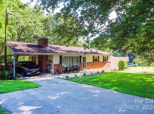 440 Royal Pines Dr, Arden, NC 28704