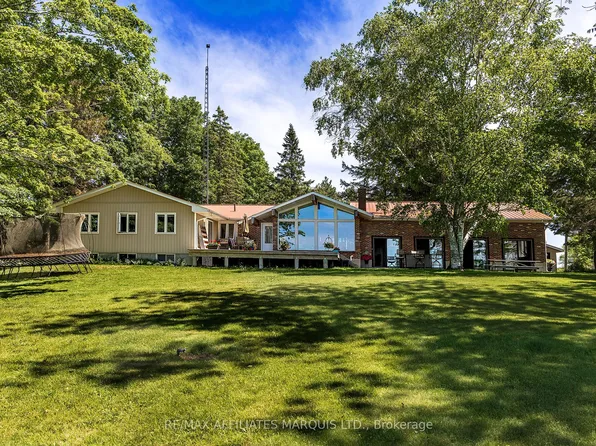 11347 Dr Stevens Dr, South Dundas, ON K0E 1K0