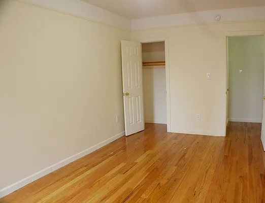 Rented by Roberto Guilbet, LREB | media 16