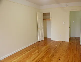 Rented by Roberto Guilbet, LREB