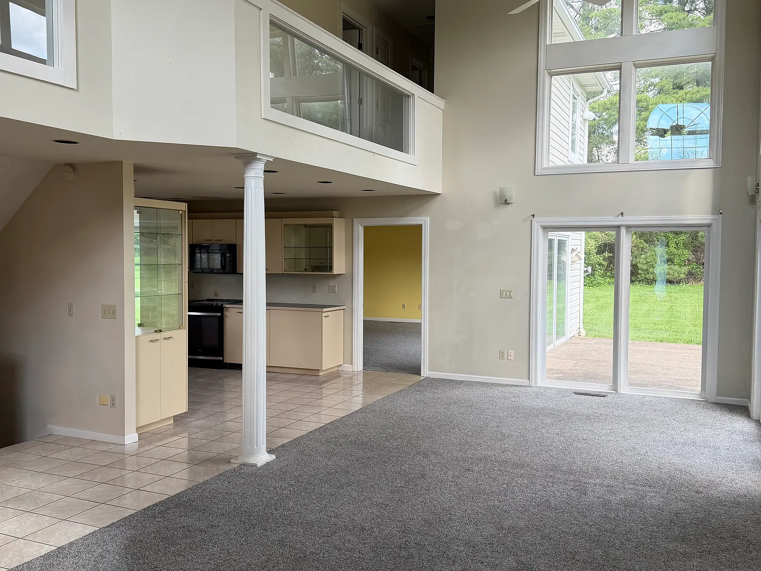 4 bed, 3650 sqft, $2,990 — Photo 3
