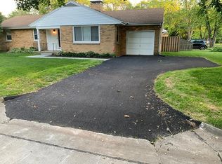 1515 Sangamon Dr, Champaign, IL 61821