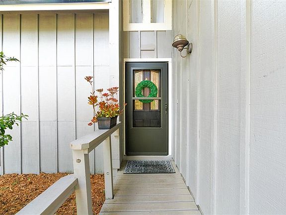 3rd image of 9406 SW 78TH COURT