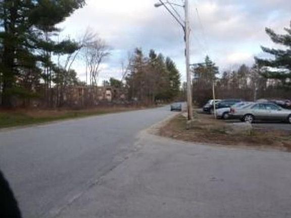 4th image of 83F Constitution Dr #83F