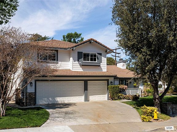 4th image of 24589 Lola Ln