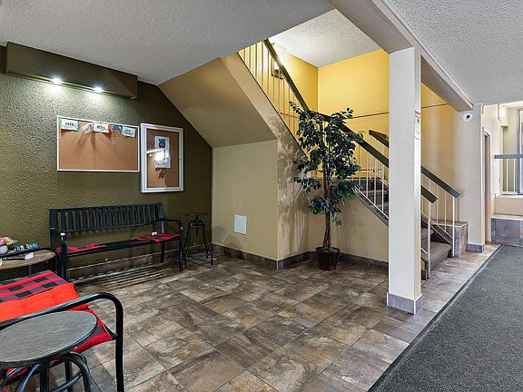 3rd image of 3610 43rd Ave NW #407