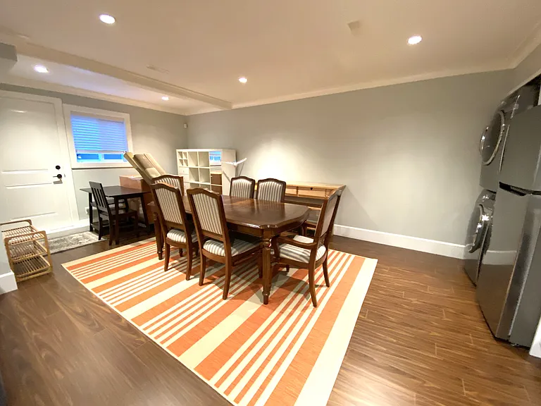16318 26b Ave #BASEMENT — Photo 1