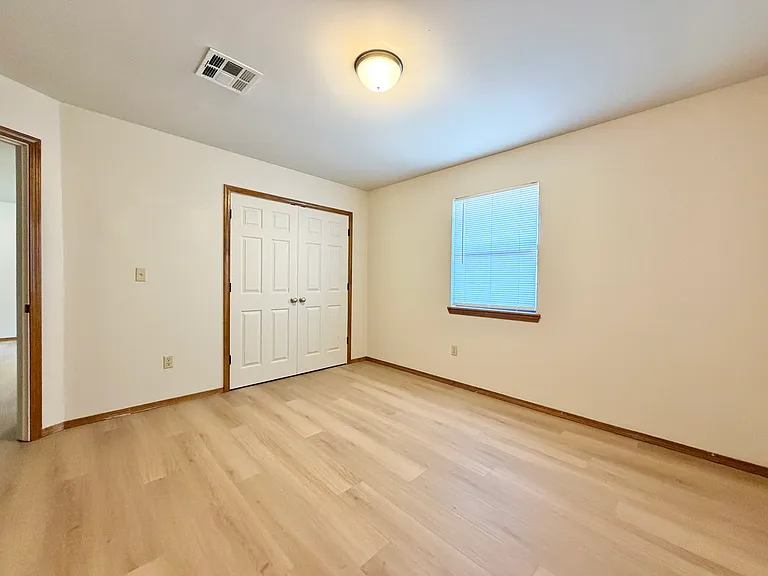 385 S Teehee Dr #1 — Photo 19