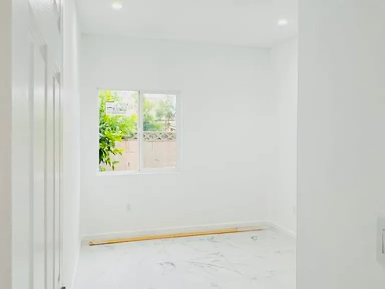 6245 Chapman Ave — Photo 4