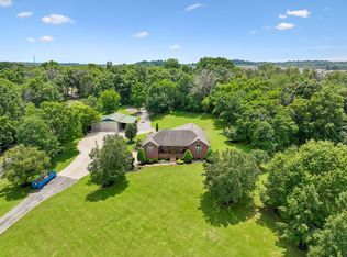 1254 Callis Rd, Lebanon, TN 37090