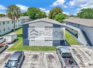881 SW 74th Ter APT 102C, Pompano Beach, FL 33068