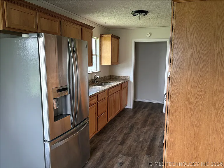 613 Sunshine Rd — Photo 5