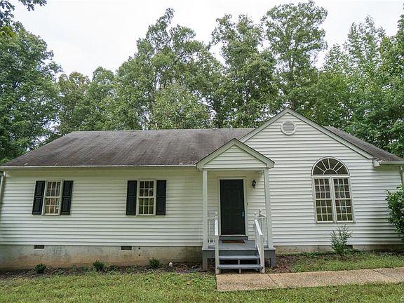 3rd image of 601 Brighton Dr