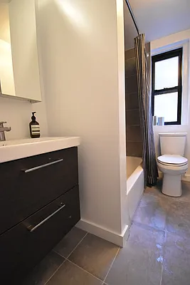 Rented by Skyward | media 16