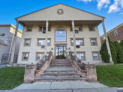 816 W Grand St APT 3C, Elizabeth, NJ, 07202