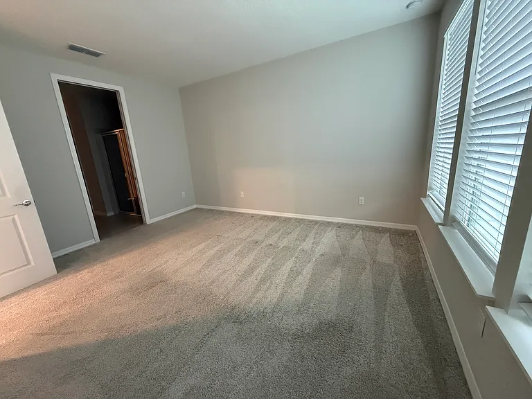 364 Jubilee Cir — Photo 44
