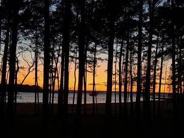 625 Private Road 8525, Broaddus, TX 75929