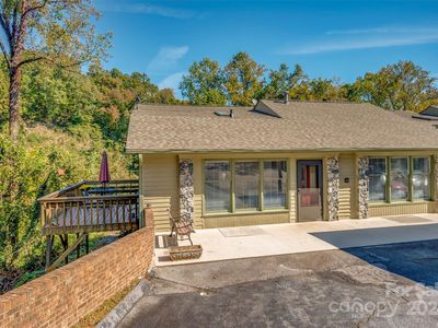 251 Carolina Dr APT 10B, Tryon, NC, 28782