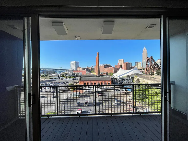 1237 Washington Ave #906 — Photo 14