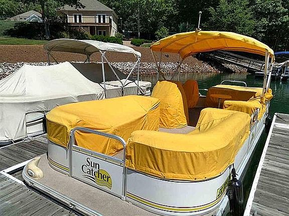 DEEDED BOAT SLIP