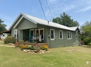 507 Live Oak St, Gatesville, TX 76528