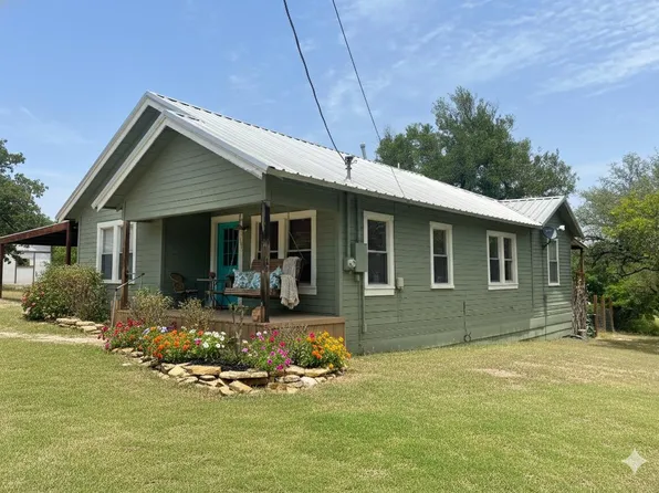 507 Live Oak St, Gatesville, TX 76528