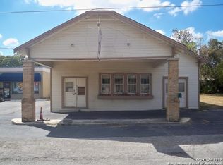 305 S Seguin Rd, Converse, TX 78109