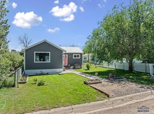 111 5th St, Newell, SD 57760
