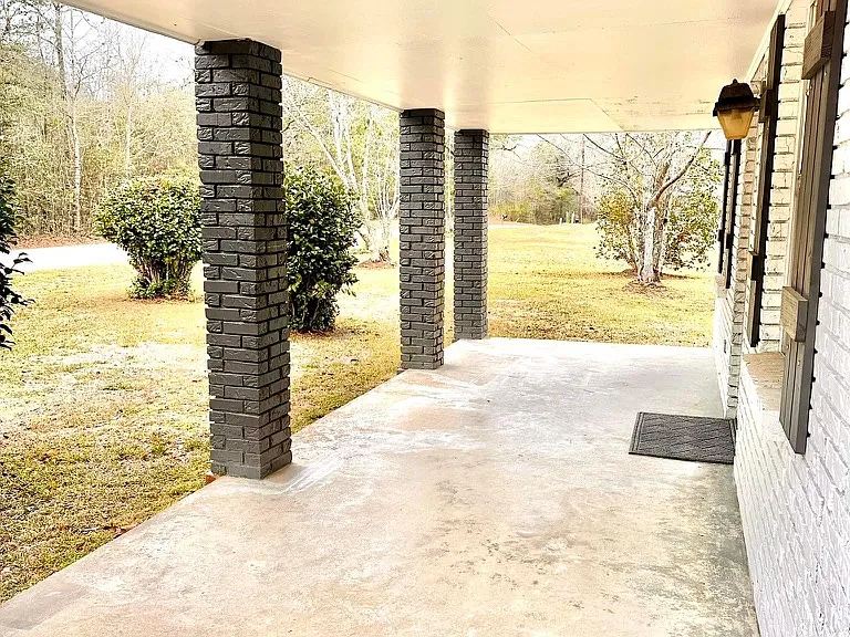 972 Luther Carter Rd — Photo 3