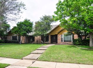 1701 Lake Crest Ln, Plano, TX 75023