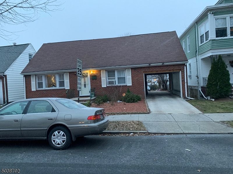 1st image of 338 Trenton Ave