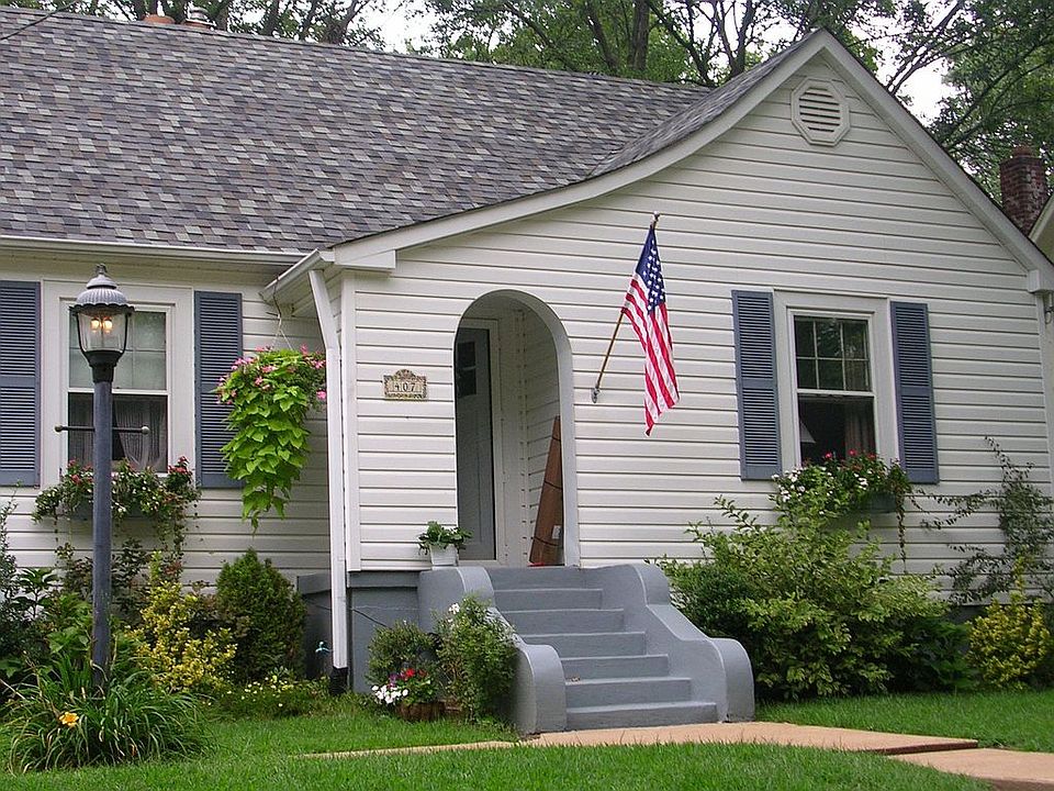 407 W. Madison