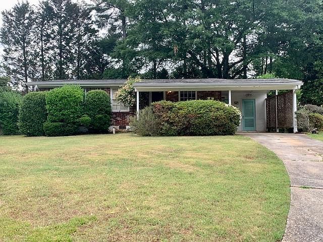 1st image of 1605 Lochlomand Ln SE