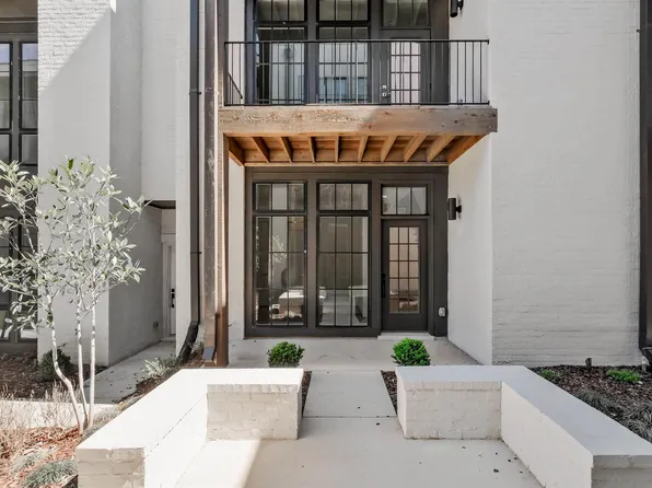 2385 1st Ave, Birmingham, AL 35233