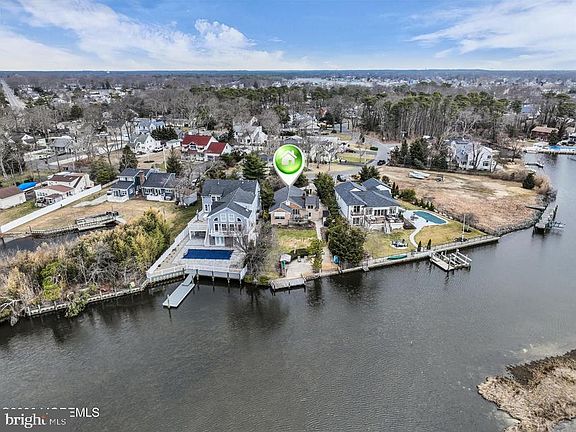 3rd image of 535 Carroll Fox Rd