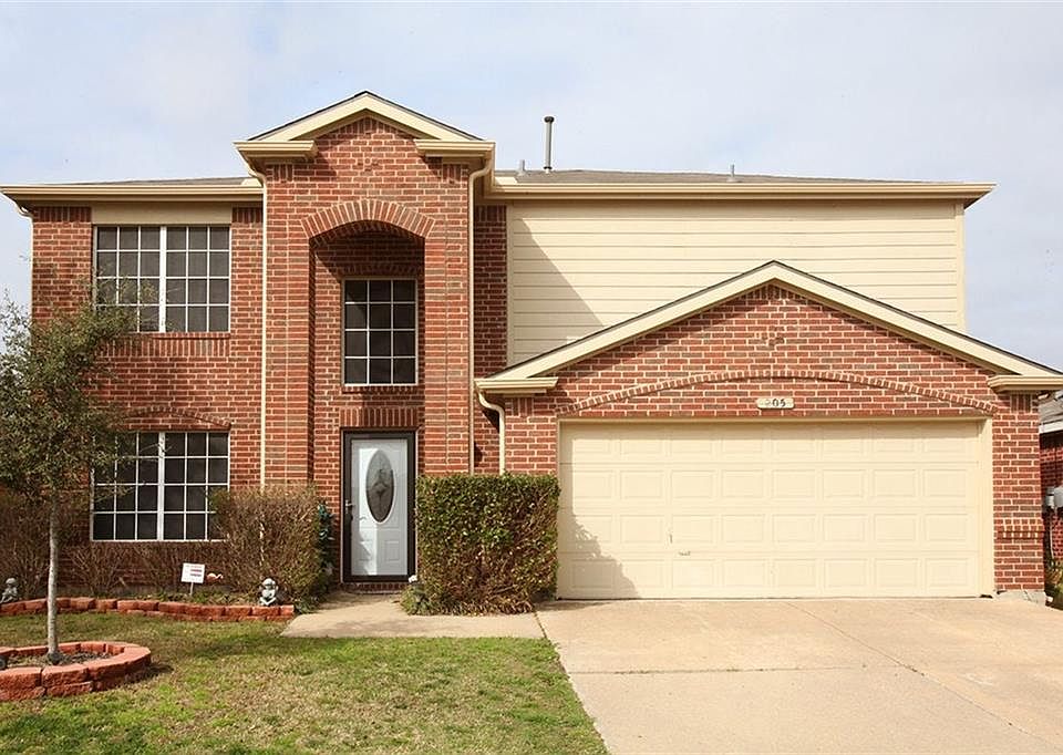 1st image of 205 Grassy Creek Dr