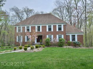 42 Danebury Downs, Saddle River, NJ 07458