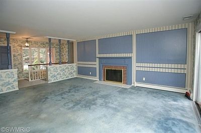 4th image of 5890 Forest Harbor Dr